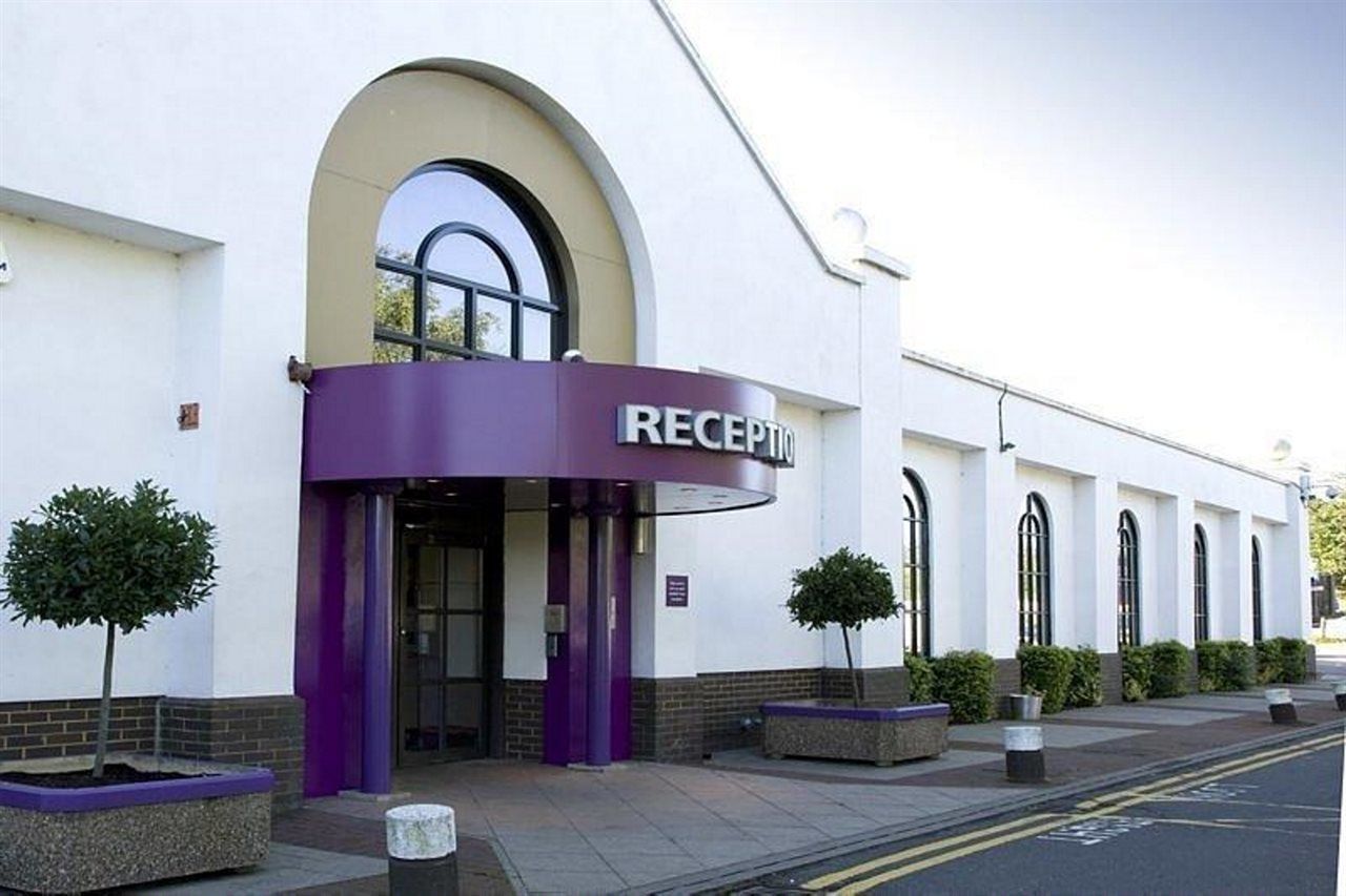 Premier Inn South Mimms/Potters Bar Экстерьер фото