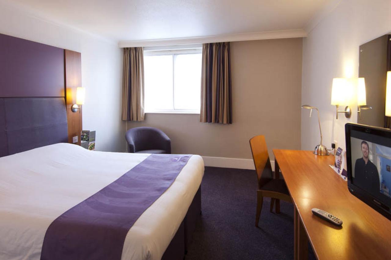 Premier Inn South Mimms/Potters Bar Номер фото